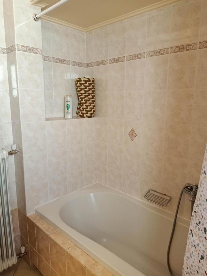 Big Apt 3Bed 3Bath 10 Min Walk Acropolis Athens Exterior photo